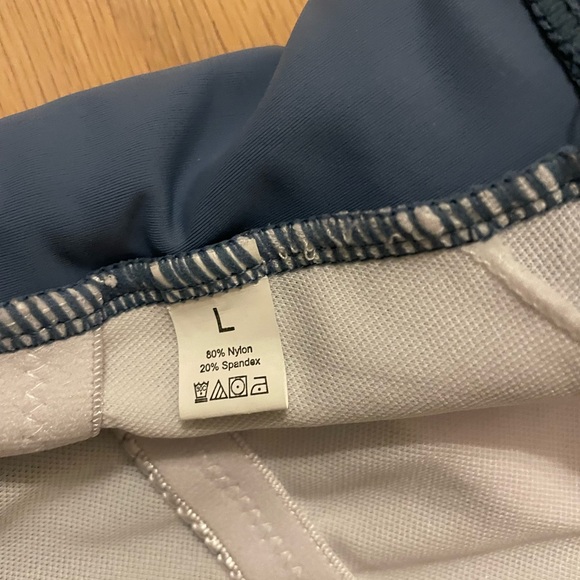 NWOT cutout one shoulder swimsuit, light blue and black color lock, size Large - Picture 3 of 6